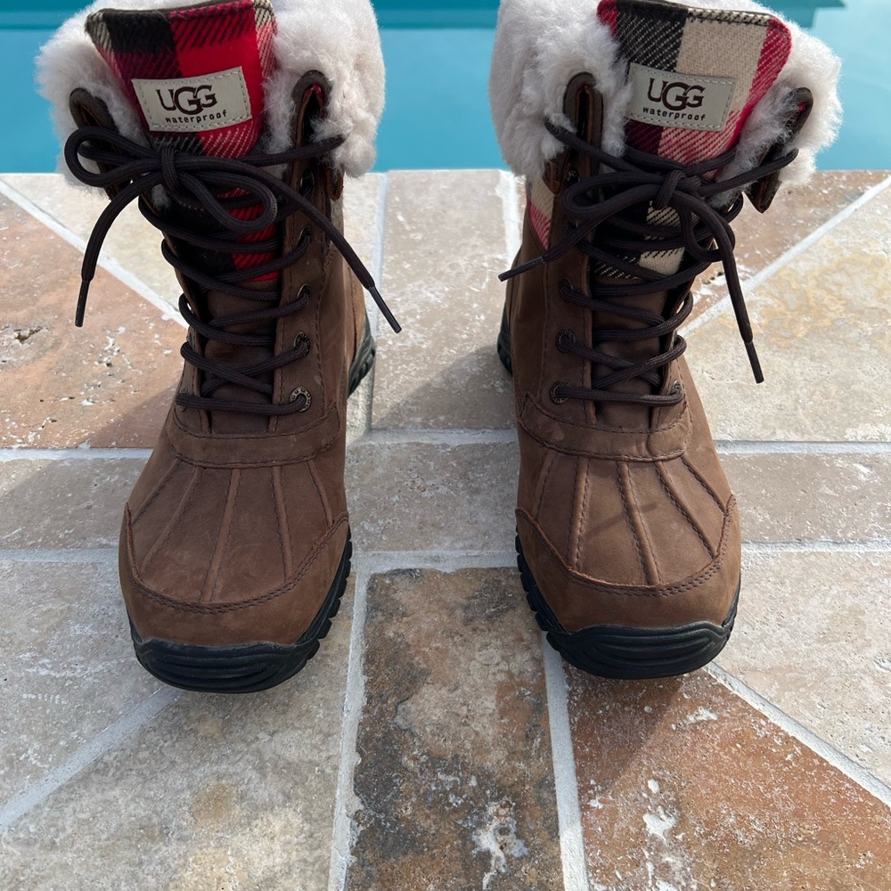 UGG Brown Boots with Red Plaid Collar